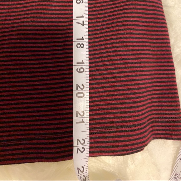 Gap Women’s Top short sleeves Small - Picture 6 of 7